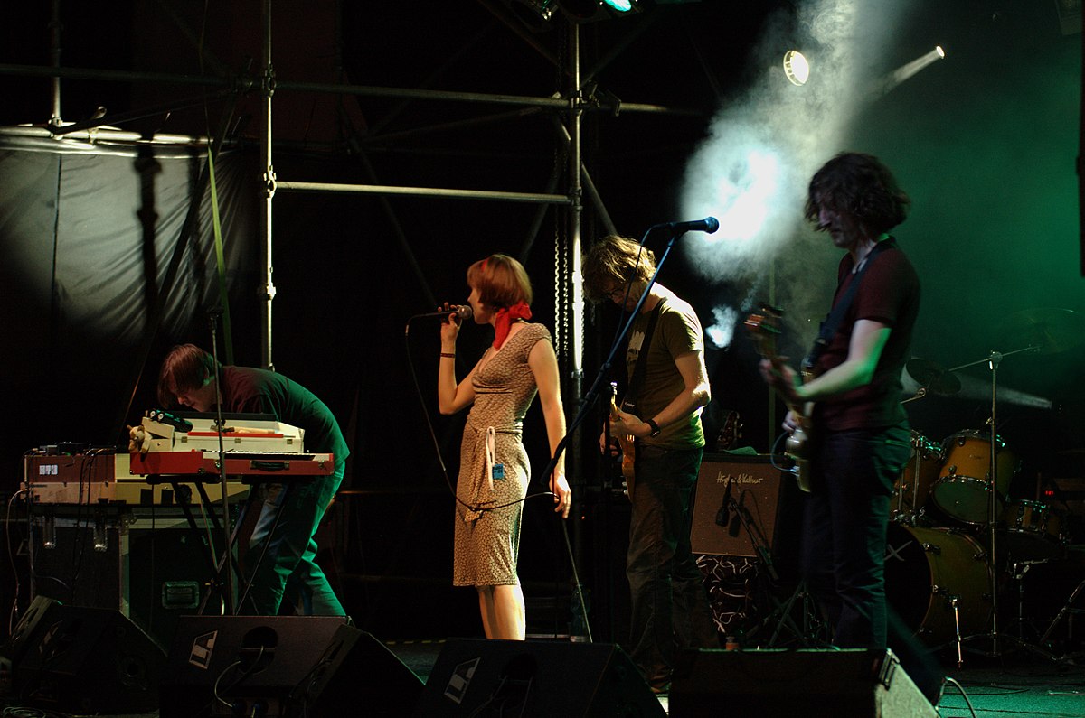 1200px-Miou_Miou_-_festival_Boskovice_2007